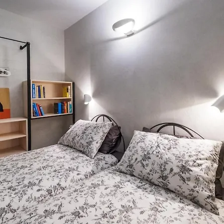 Finalborgo Interno3 - Citra 009029-lt-0012